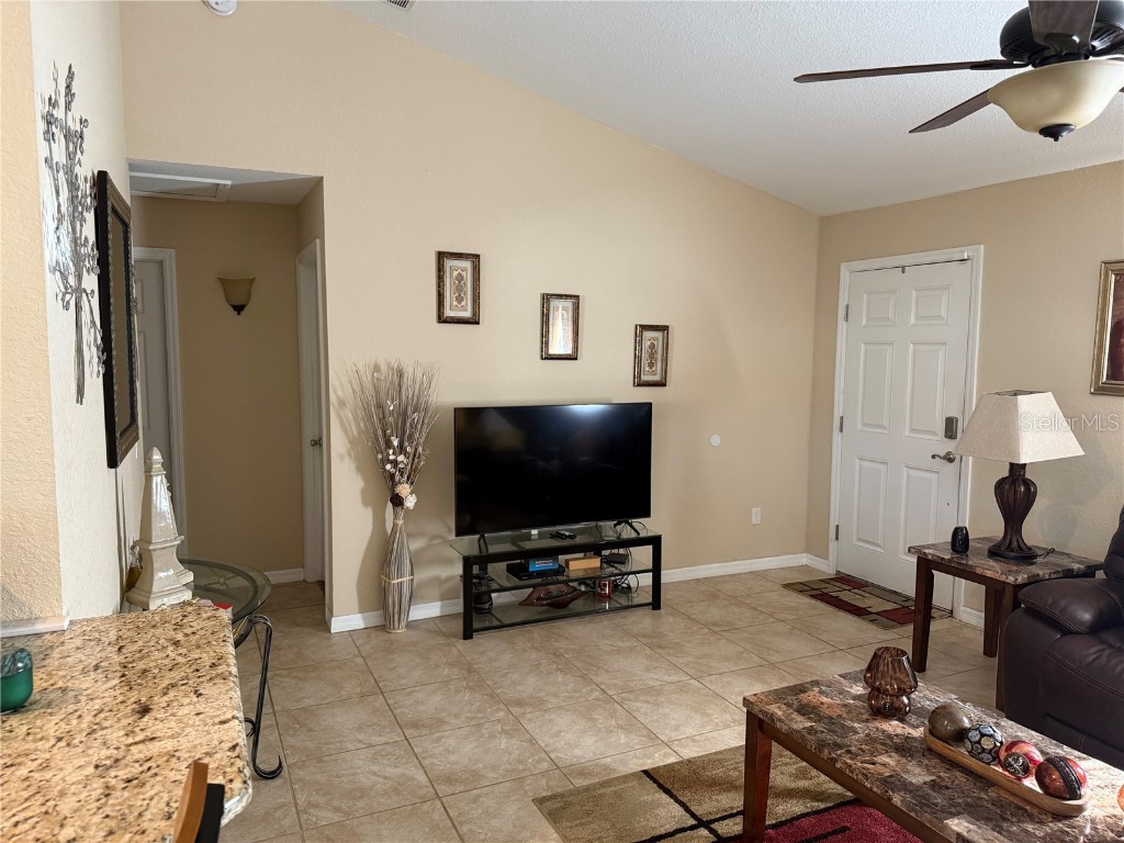 137 Juniper Loop Ocala FL 34480 OM697954 image15