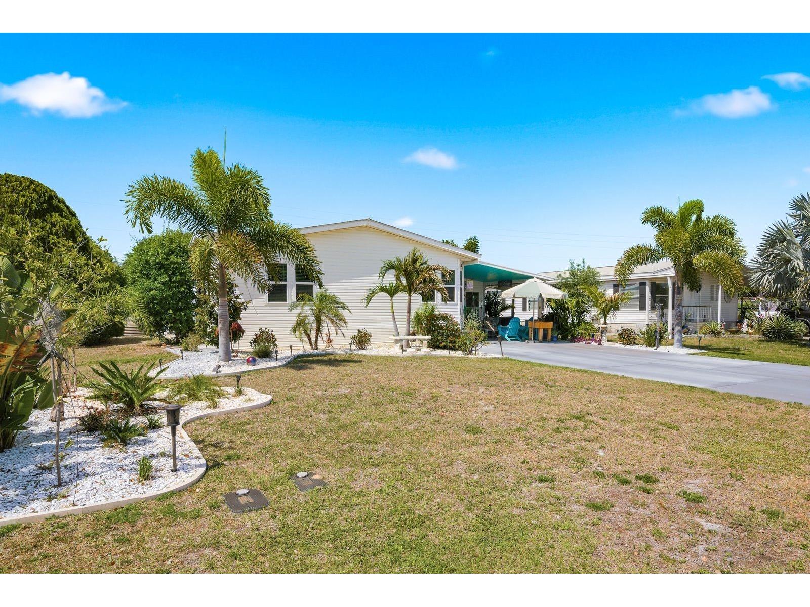 137 Lake Tarpon Drive #18 Palm Harbor FL 34684 TB8503825 image3