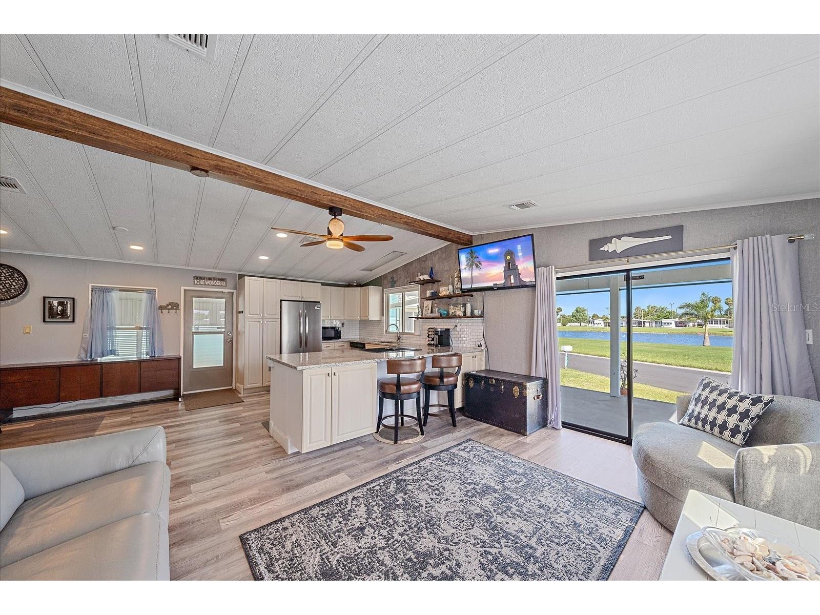 137 Lakeview Drive #137 Palmetto FL 34221 A4688370 image12