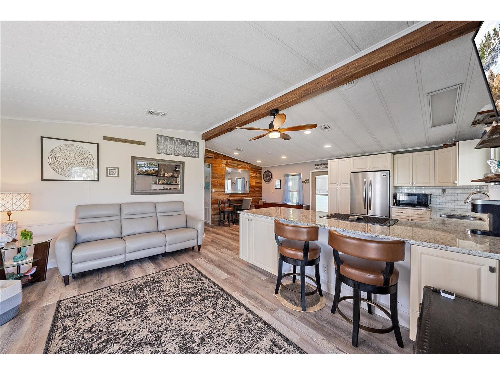 137 Lakeview Drive #137 Palmetto FL 34221 A4688370 image13