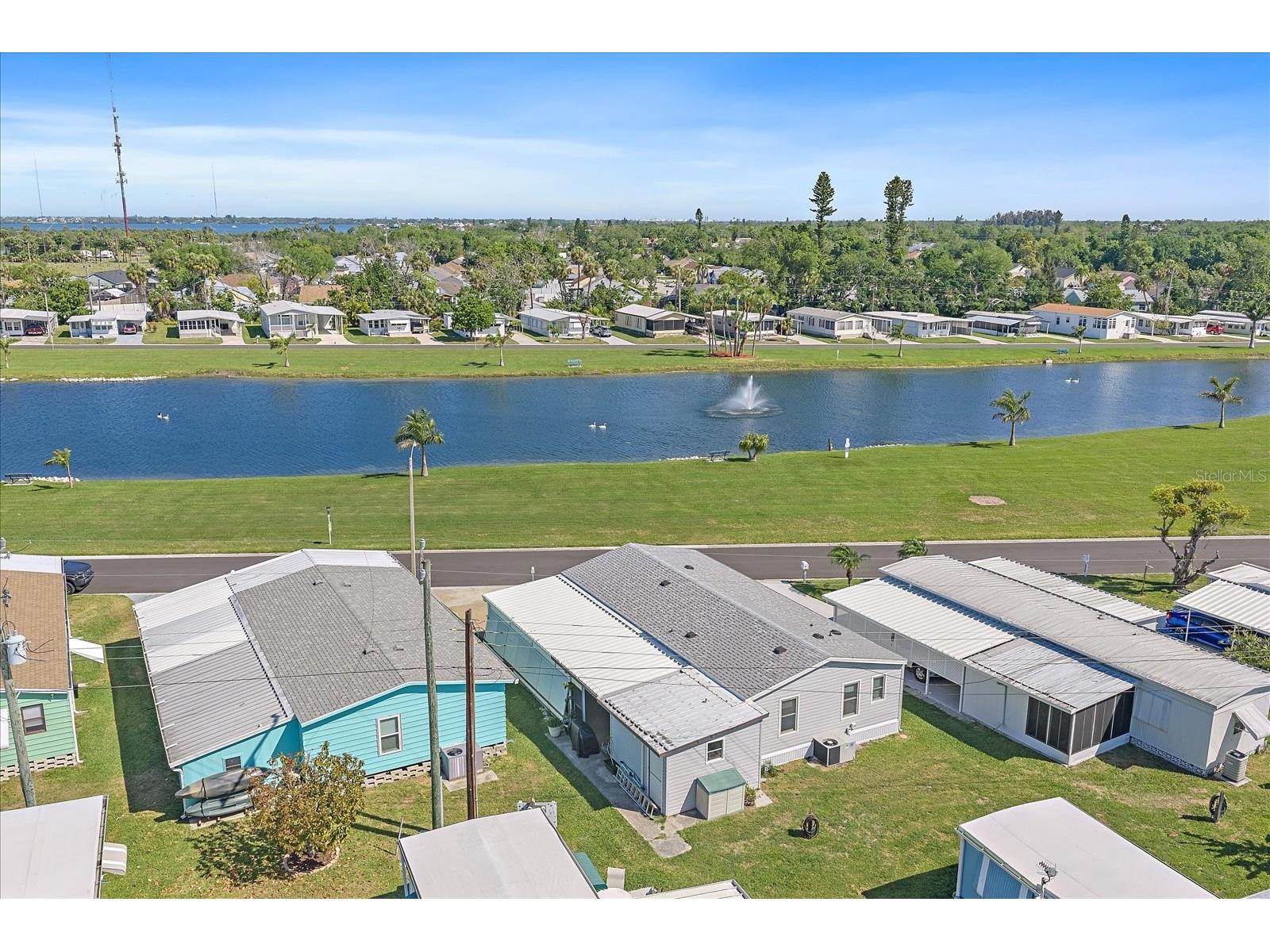 137 Lakeview Drive #137 Palmetto FL 34221 A4688370 image26