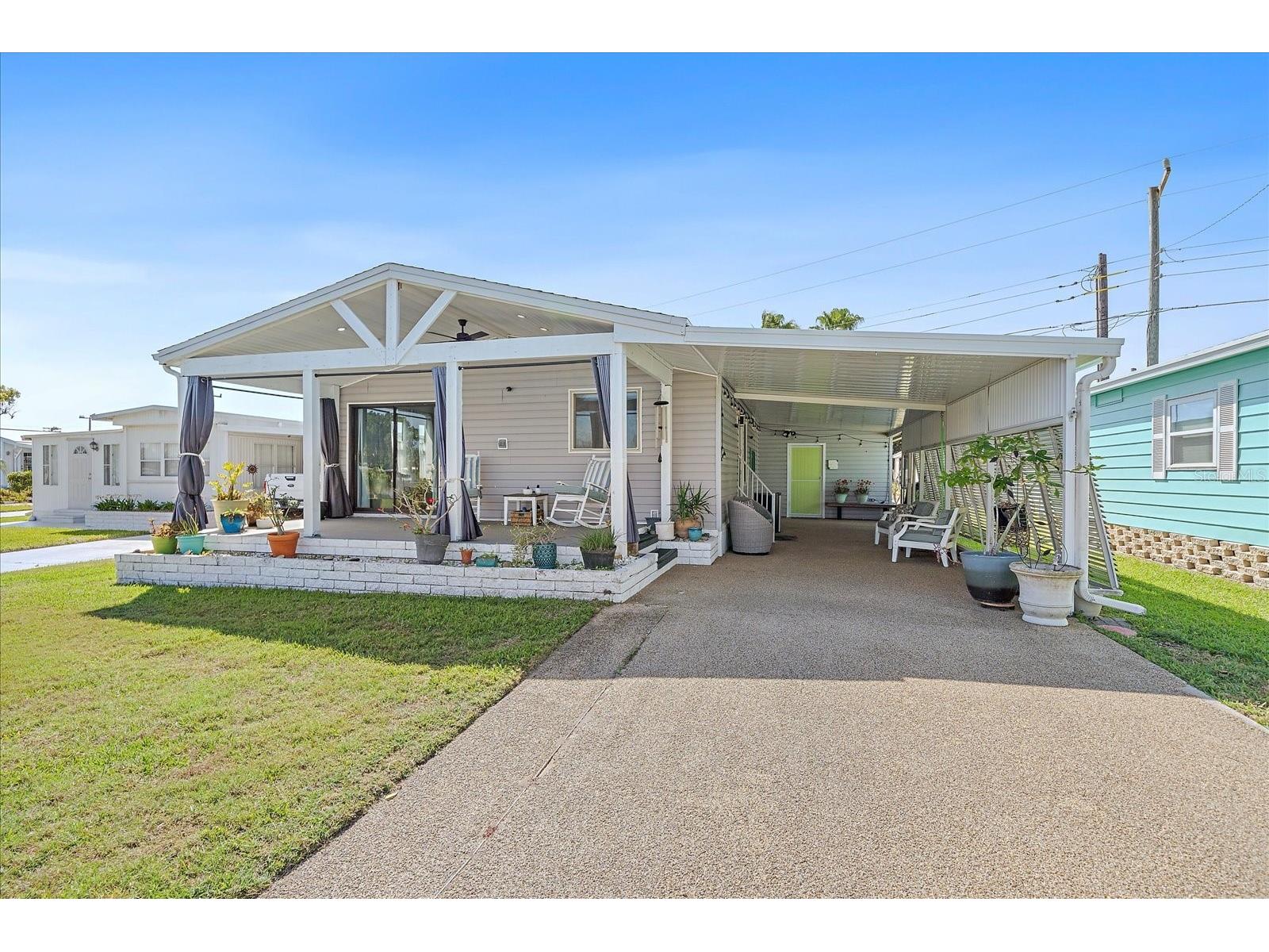 137 Lakeview Drive #137 Palmetto FL 34221 A4688370 image4