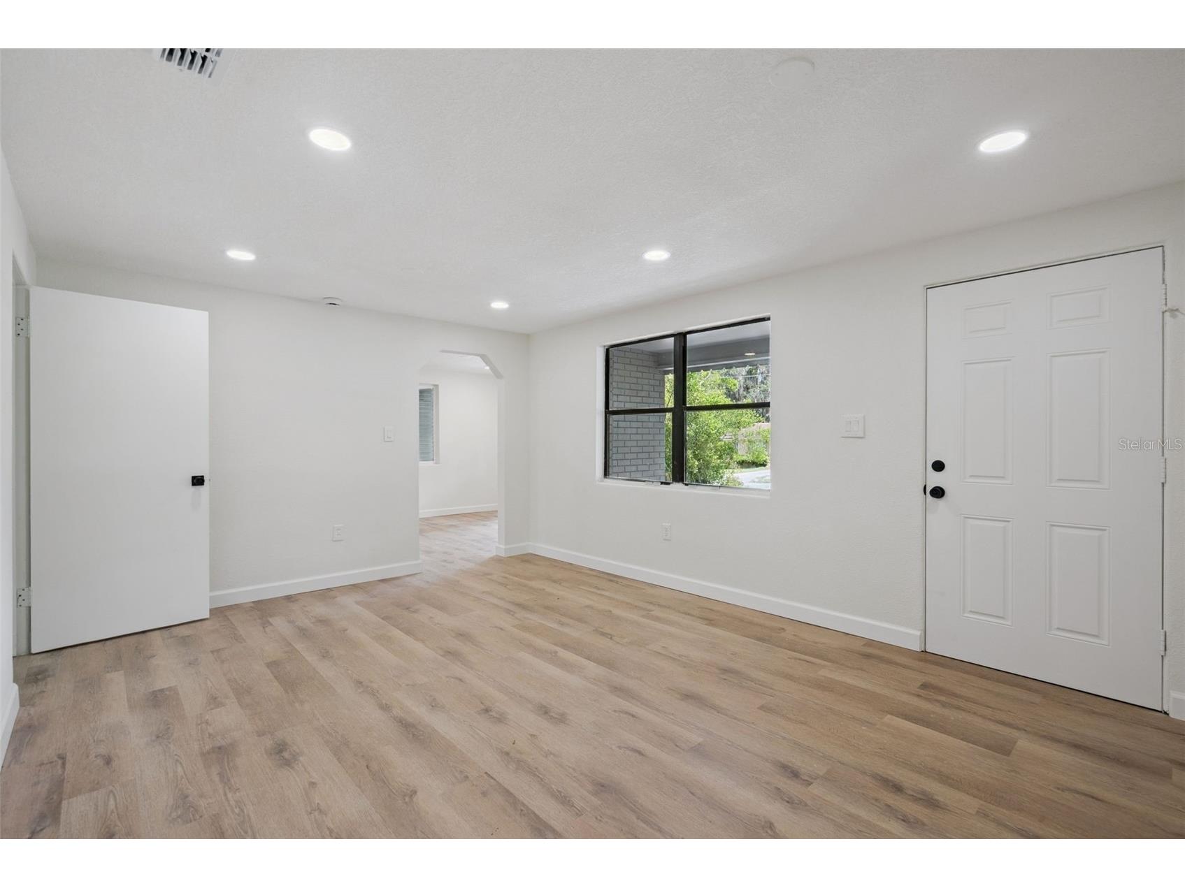 137 Lucerne Drive Debary FL 32713 O6422881 image4