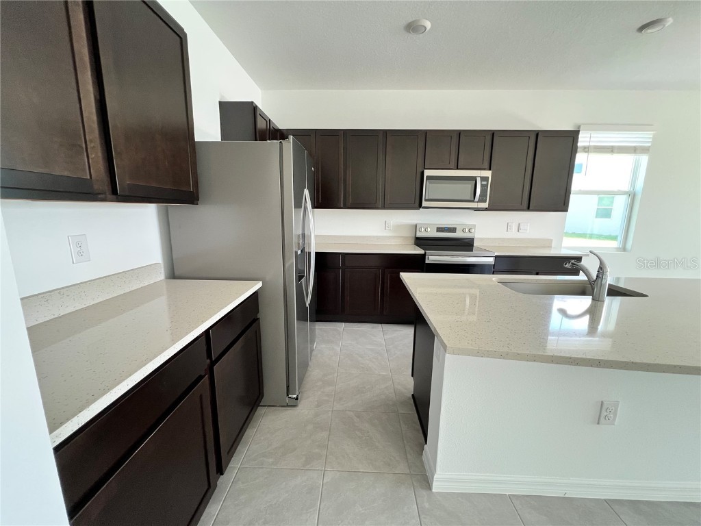 137 Mangrove Shade Circle Apollo Beach FL 33572 TB8423458 image4