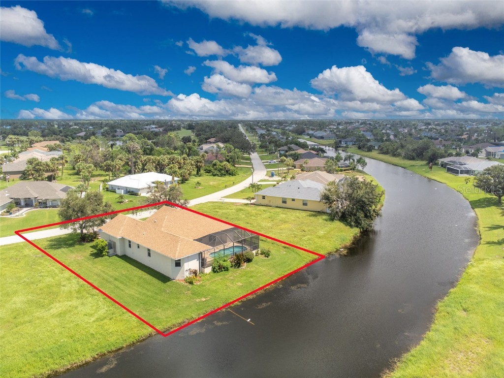 137 Marker Road Rotonda West FL 33947 D6131521 image1