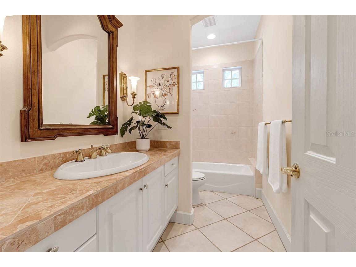 137 Osprey Point Drive Osprey FL 34229 A4669444 image43