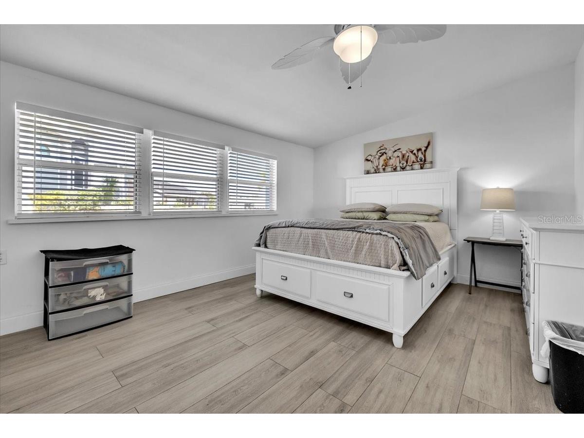137 Poinsettia Circle NE Port Charlotte FL 33952 - ELKCAM WATERWAY C7523601 image13