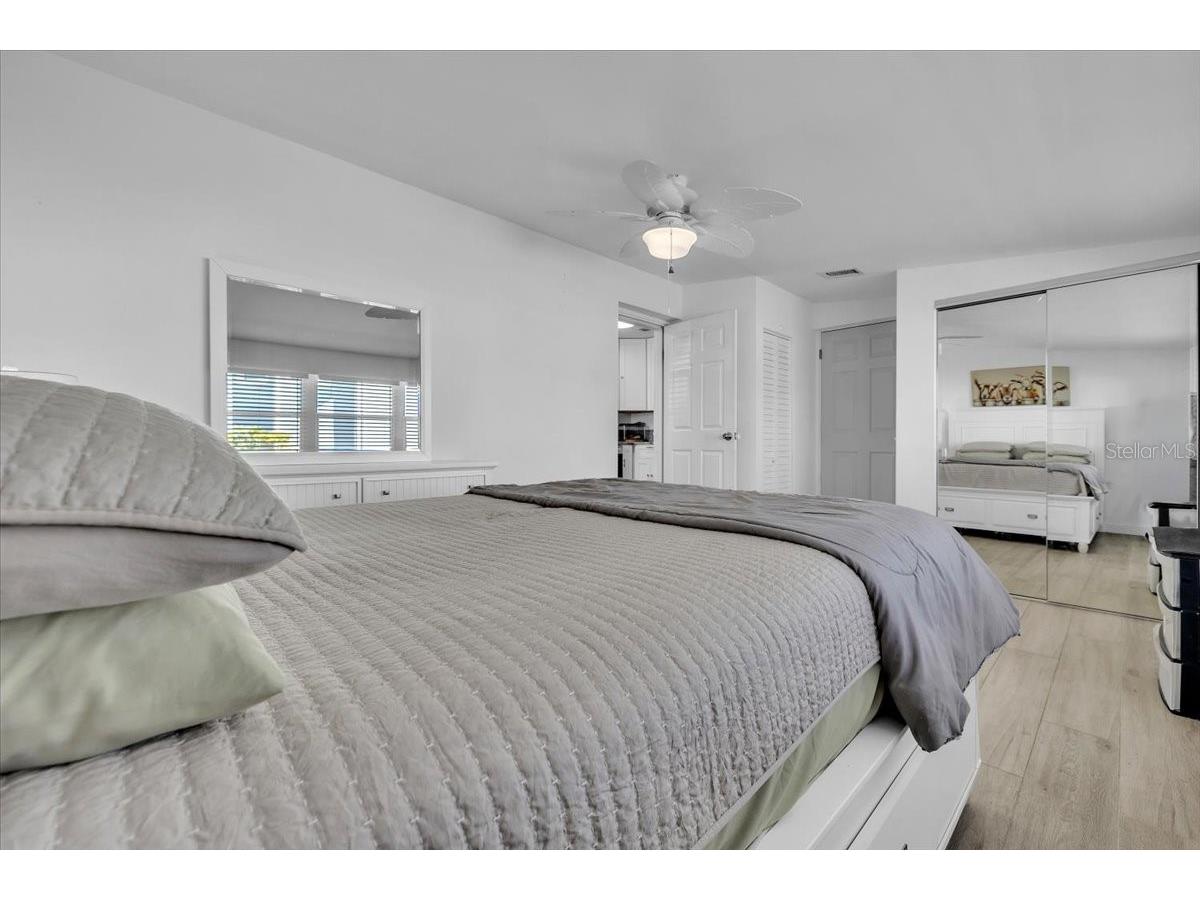 137 Poinsettia Circle NE Port Charlotte FL 33952 - ELKCAM WATERWAY C7523601 image14