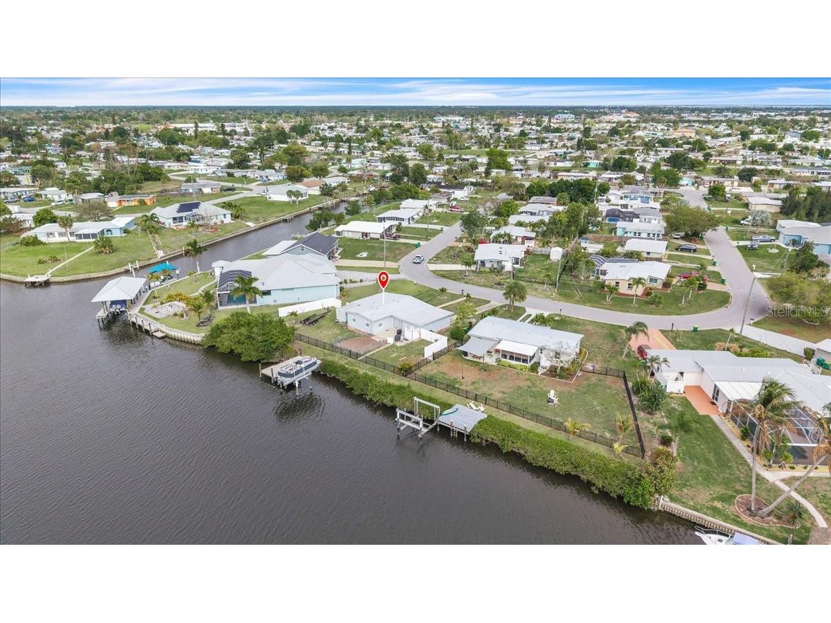 137 Poinsettia Circle NE Port Charlotte FL 33952 - ELKCAM WATERWAY C7523601 image34