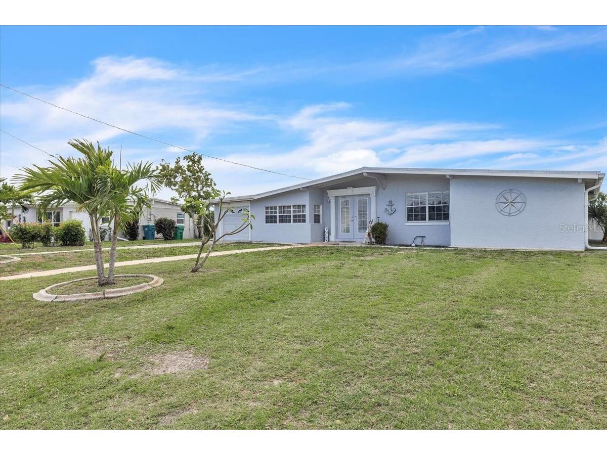 137 Poinsettia Circle NE Port Charlotte FL 33952 - ELKCAM WATERWAY C7523601 image39