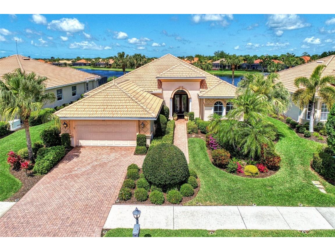 137 Rimini Way North Venice FL 34275 T3515675 image1