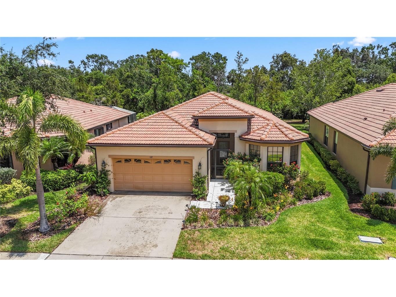 137 Silver Falls Drive Apollo Beach FL 33572 TB8392707 image1