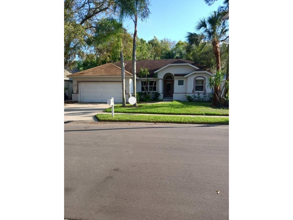 137 Wood Dove Avenue Tarpon Springs FL 34689 O6100590 image1