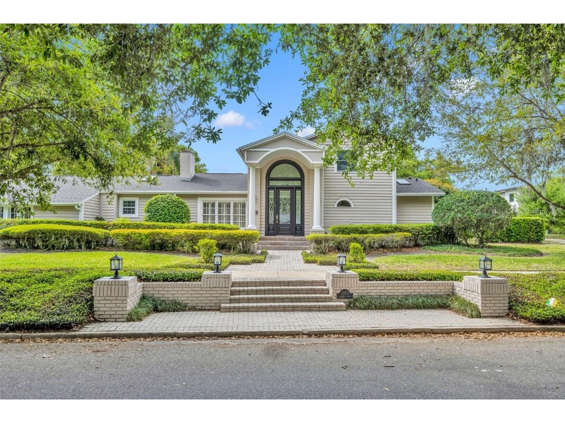 1370 Alberta Drive Winter Park FL 32789 - LAKE OSCEOLA O6294909 image1