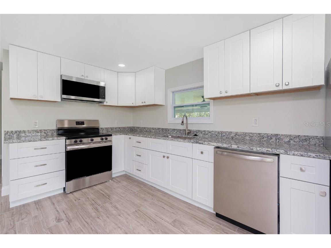 1370 Blue Heron Drive Englewood FL 34224 C7511598 image4