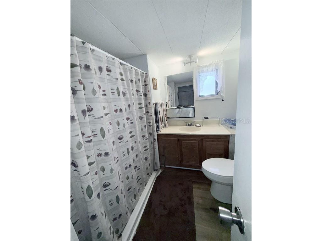 1370 County Drive Tavares FL 32778 G5105716 image8