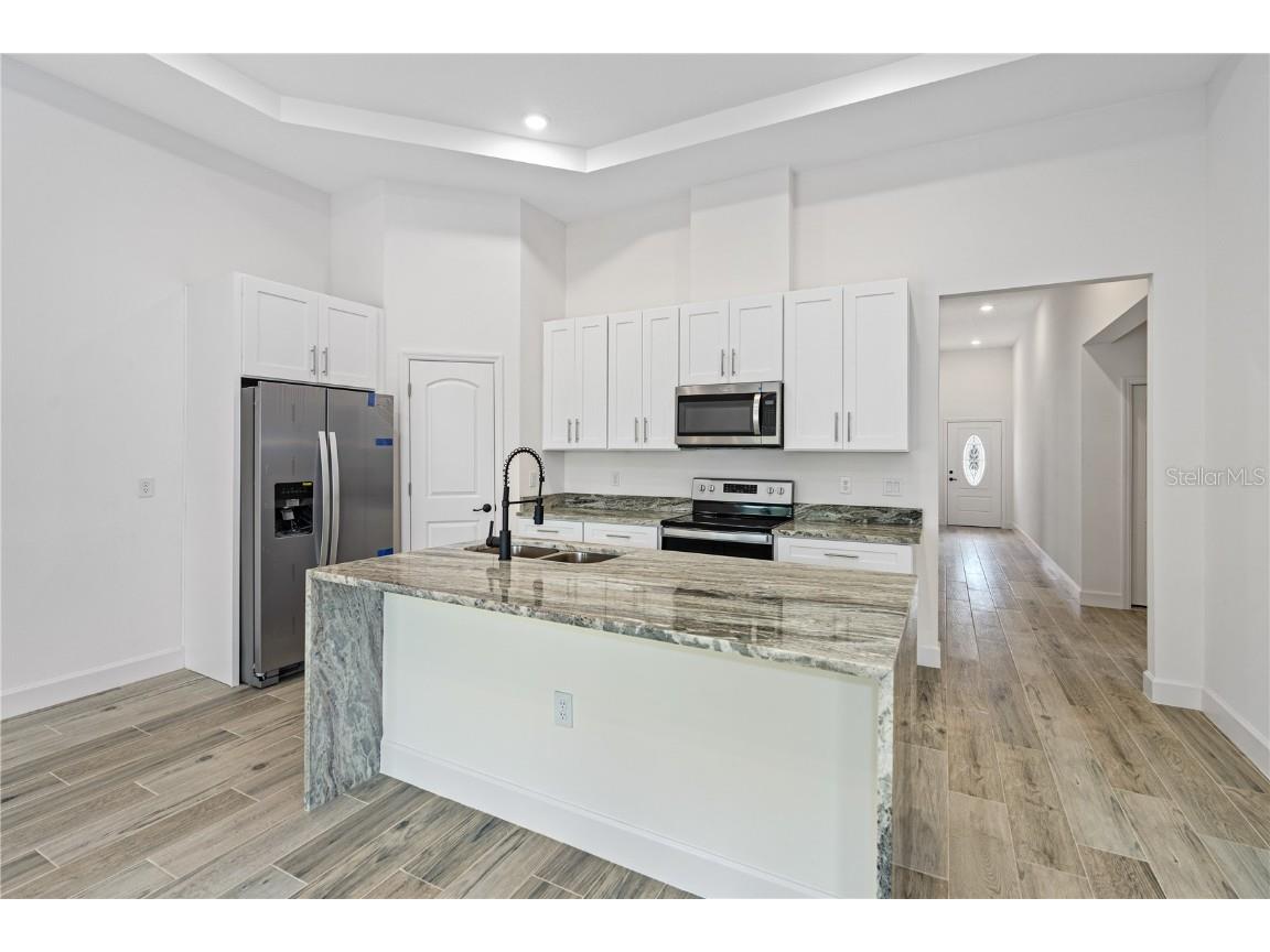 1370 East Parkway Deland FL 32724 O6272141 image1