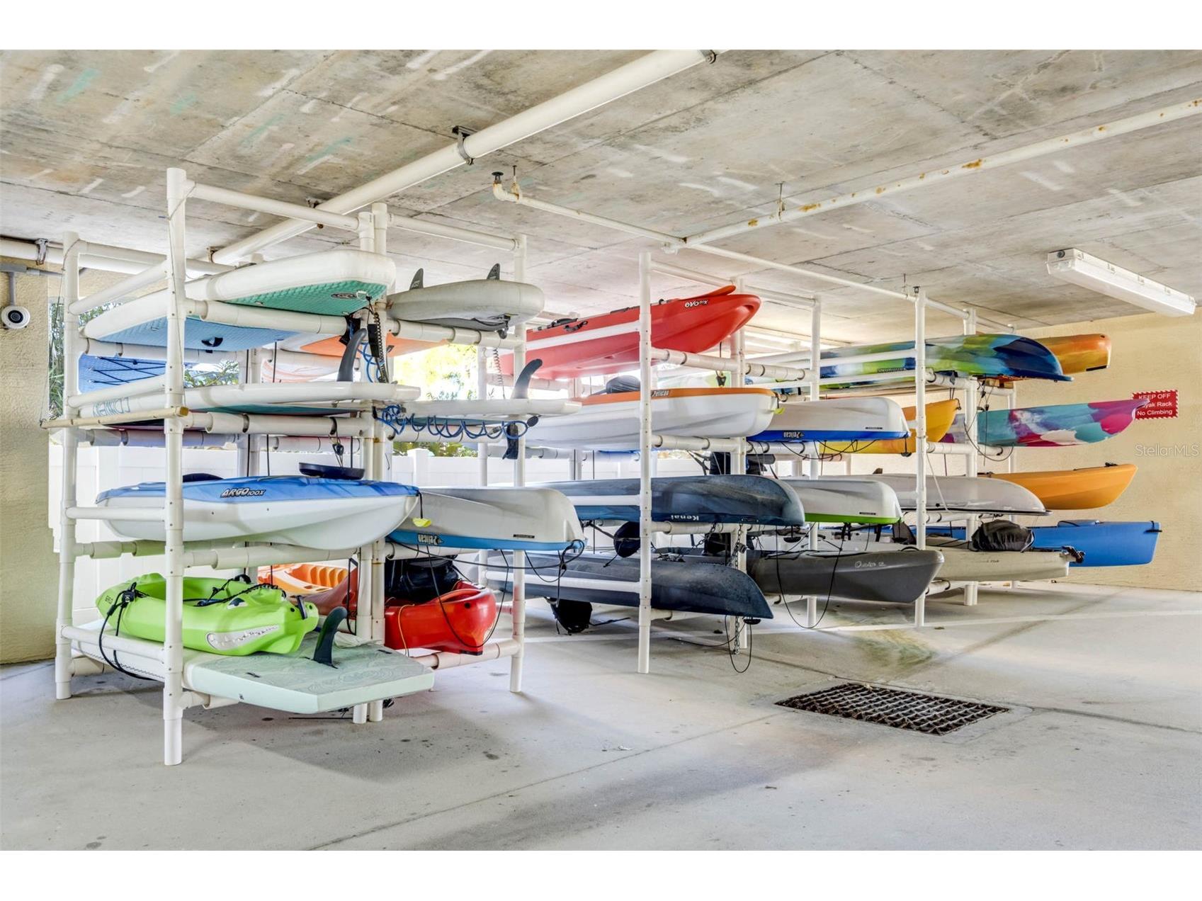 1370 Gulf Boulevard #403 Clearwater Beach FL 33767 TB8474557 image25