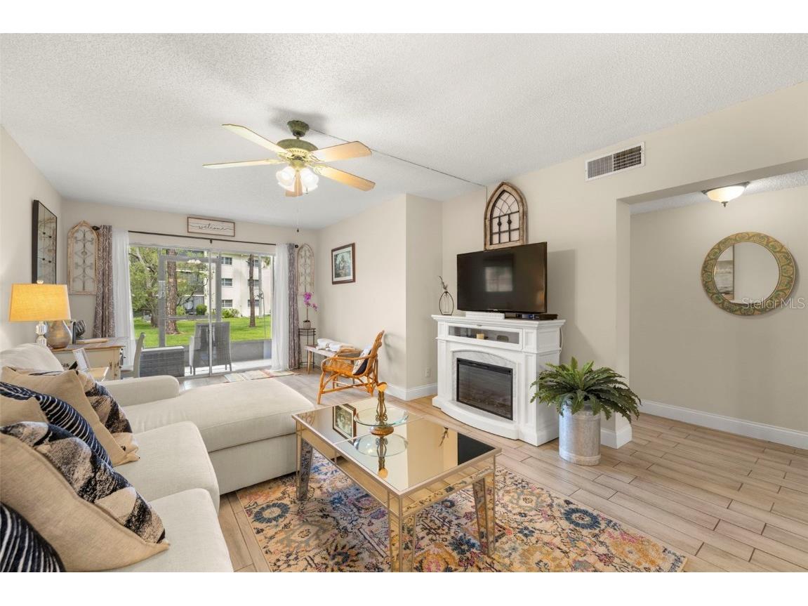 1370 Heather Ridge Boulevard #105 Dunedin FL 34698 TB8402918 image4