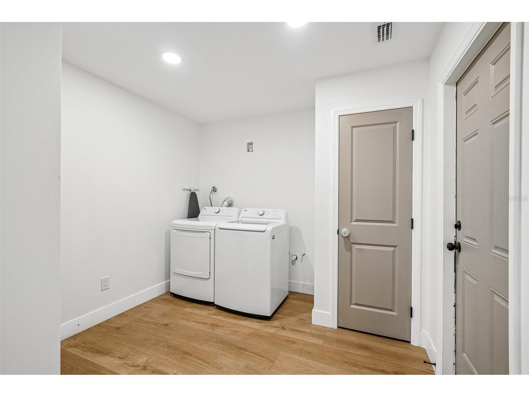 13700 86th Avenue Seminole FL 33776 TB8510128 image34