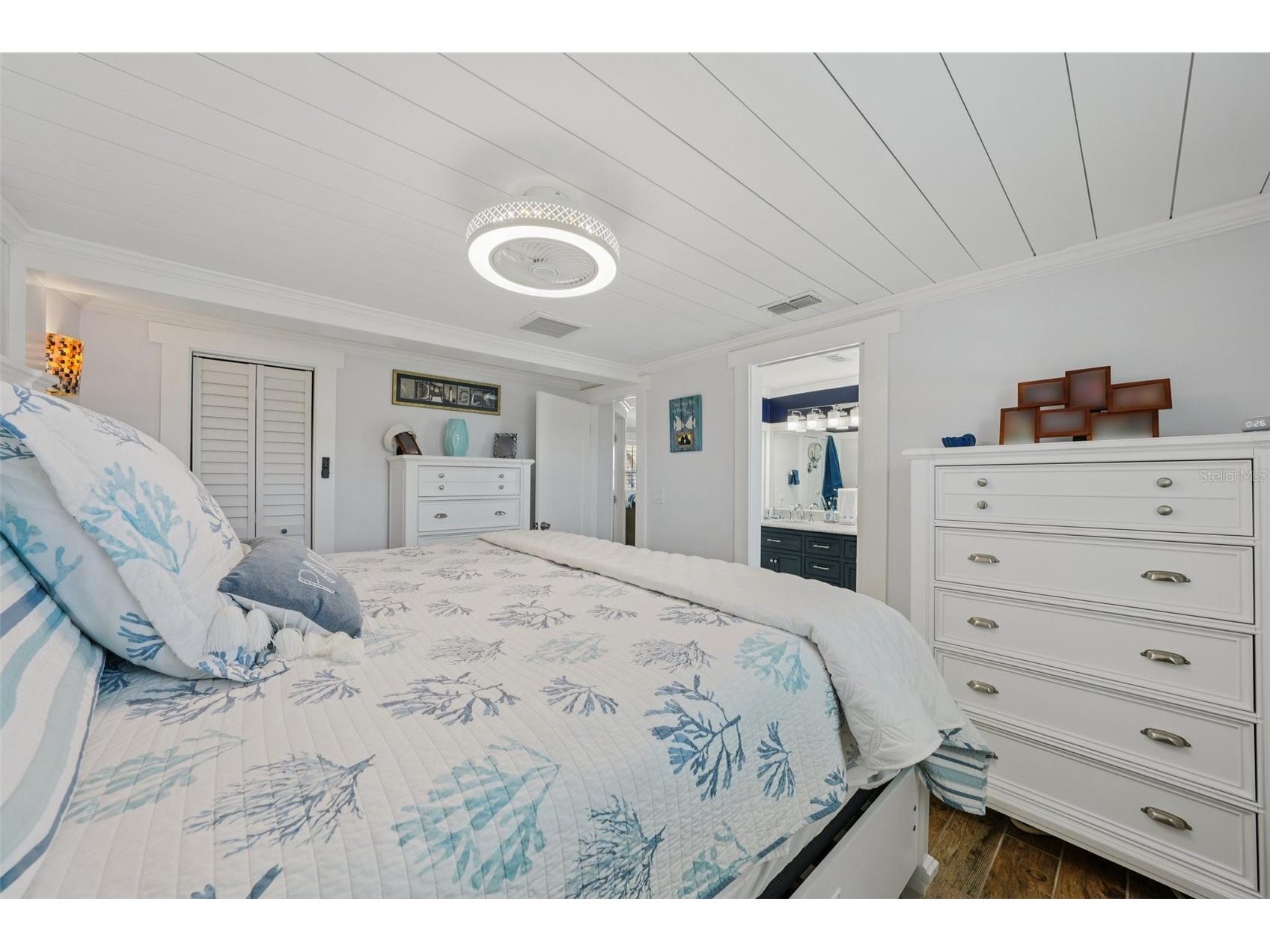 13700 Leslie Drive Hudson FL 34667 TB8521536 image37