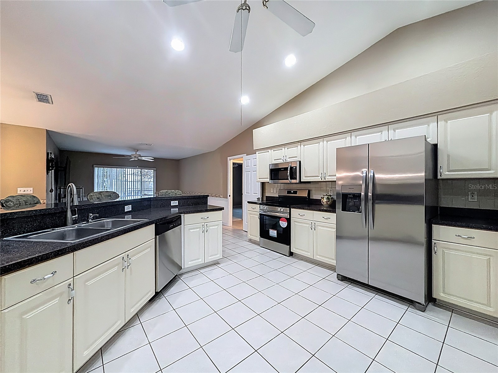 13700 SE 90th Court Summerfield FL 34491 G5107526 image8