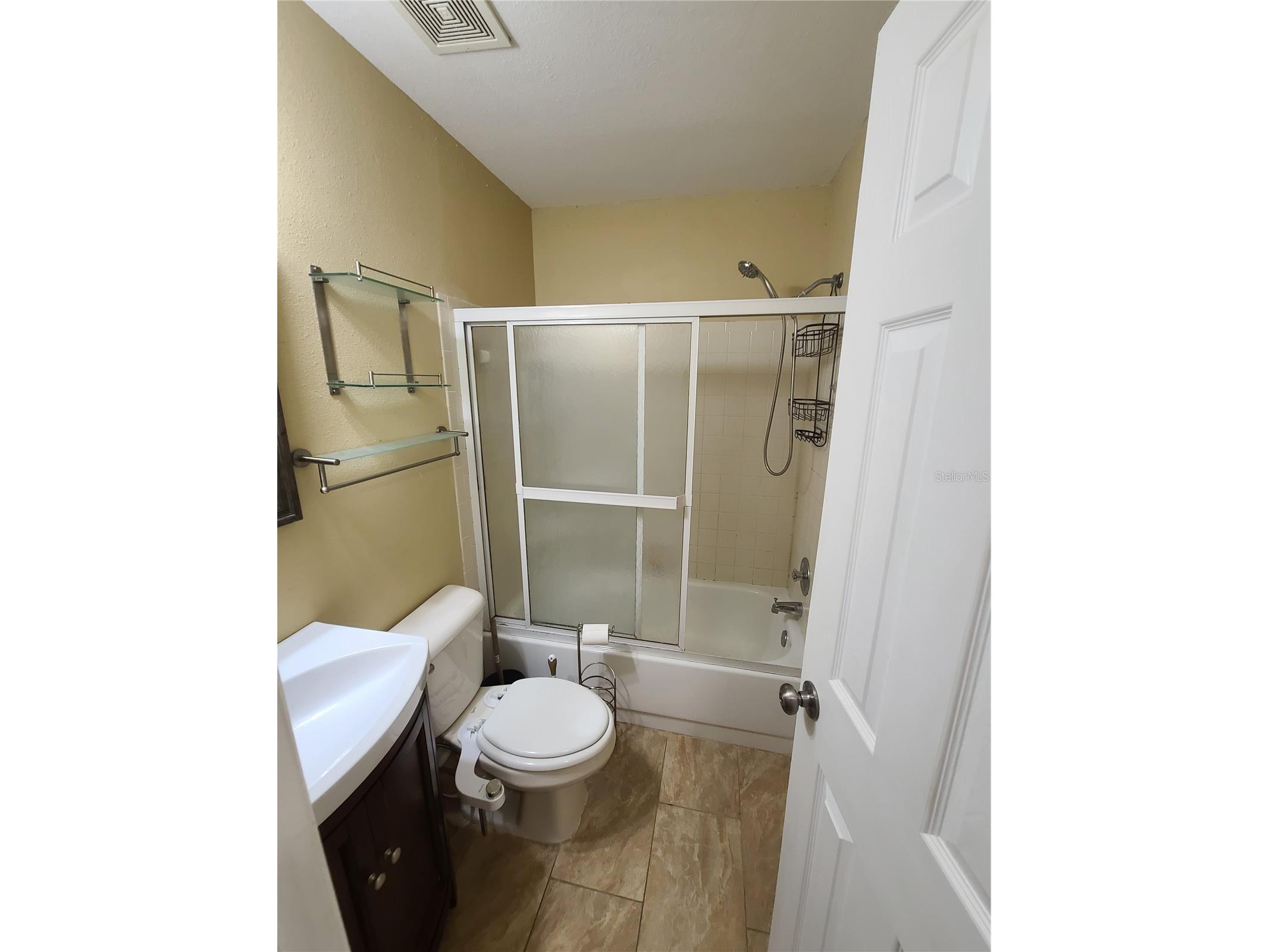13701 Lazy Oak Drive Tampa FL 33613 TB8468614 image18