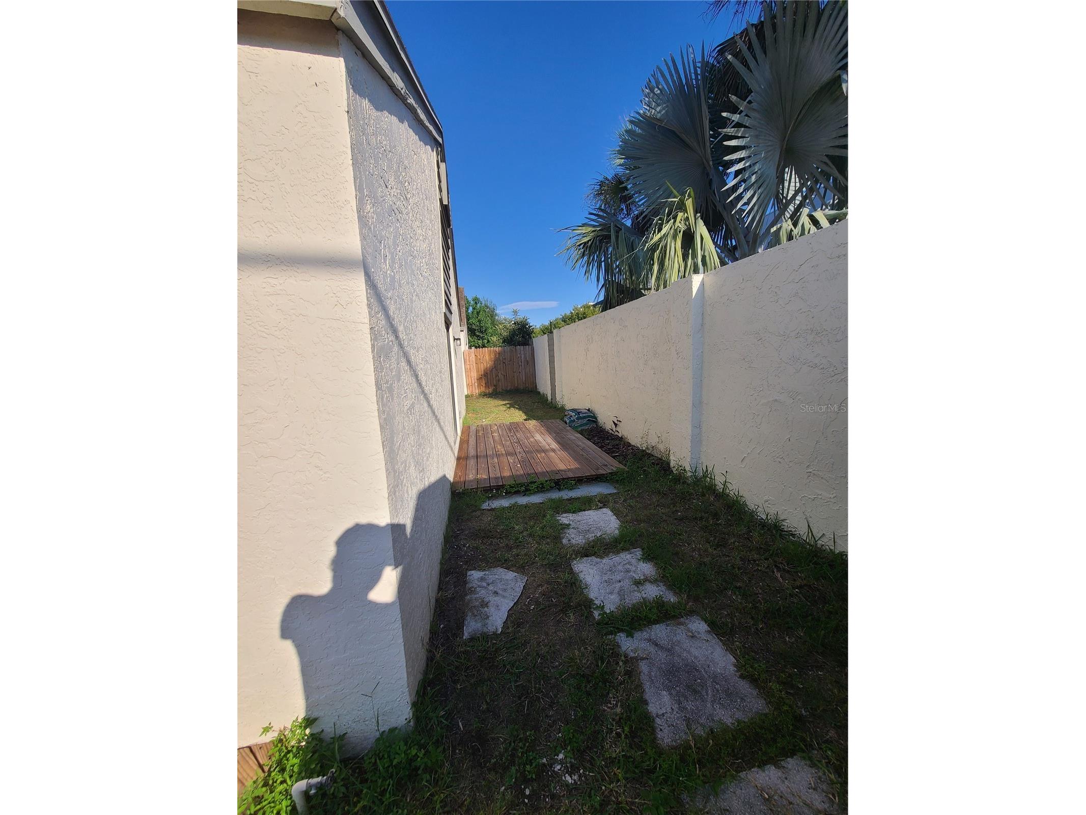 13701 Lazy Oak Drive Tampa FL 33613 TB8468614 image22