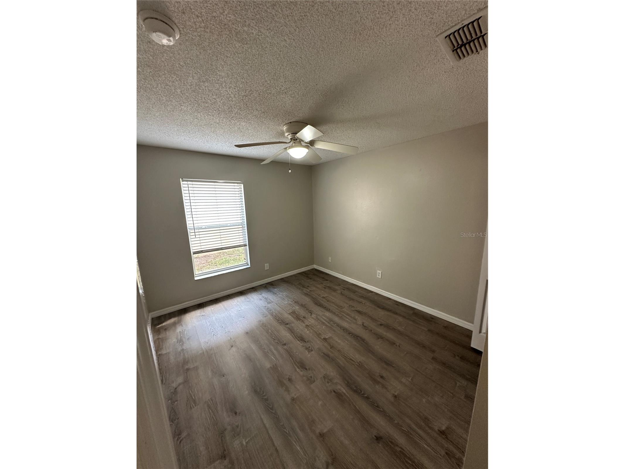 13701 Meadowpark Avenue Orlando FL 32826 O6404124 image5