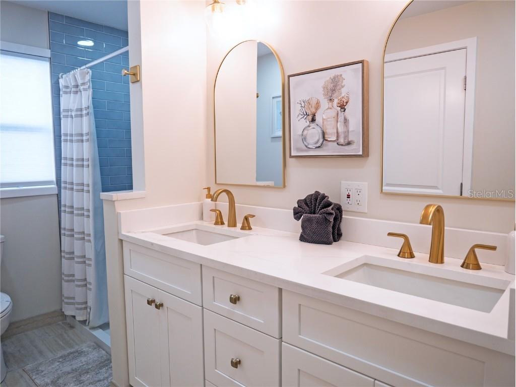 13702 Martinique Drive Seminole FL 33776 TB8428069 image17