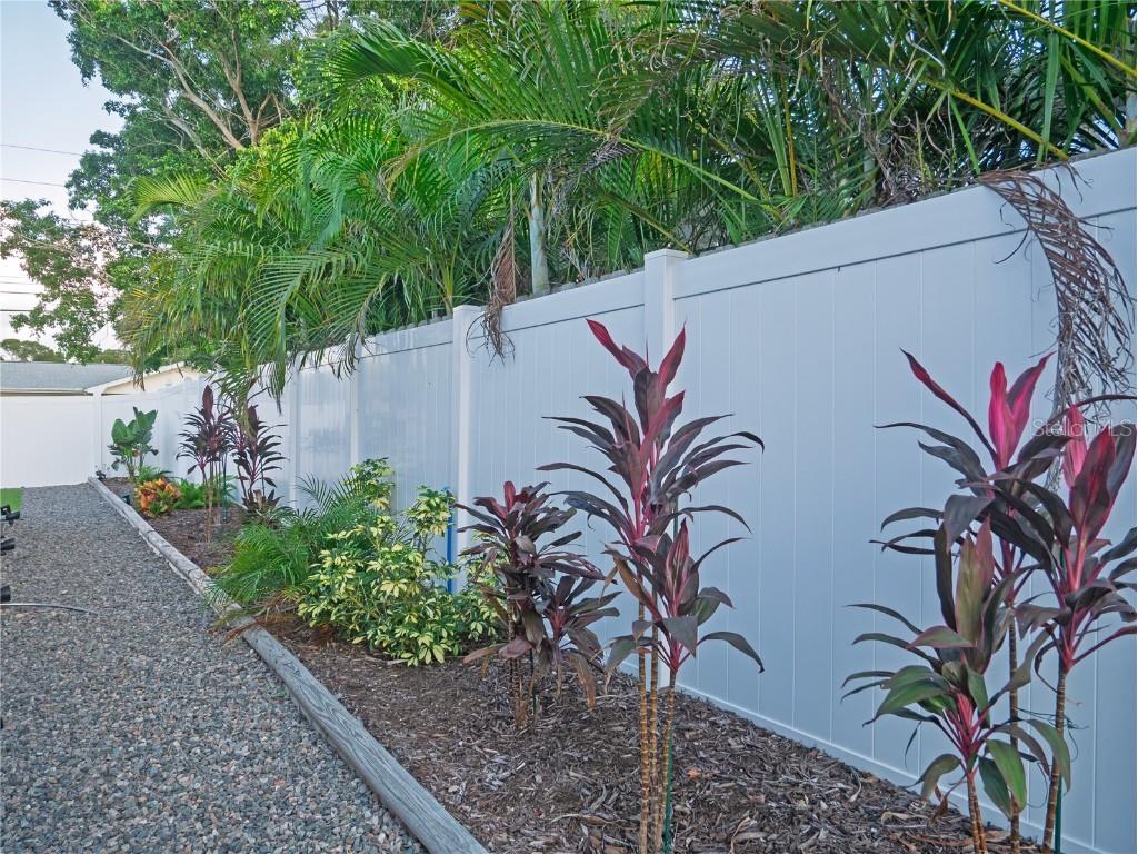 13702 Martinique Drive Seminole FL 33776 TB8428069 image39