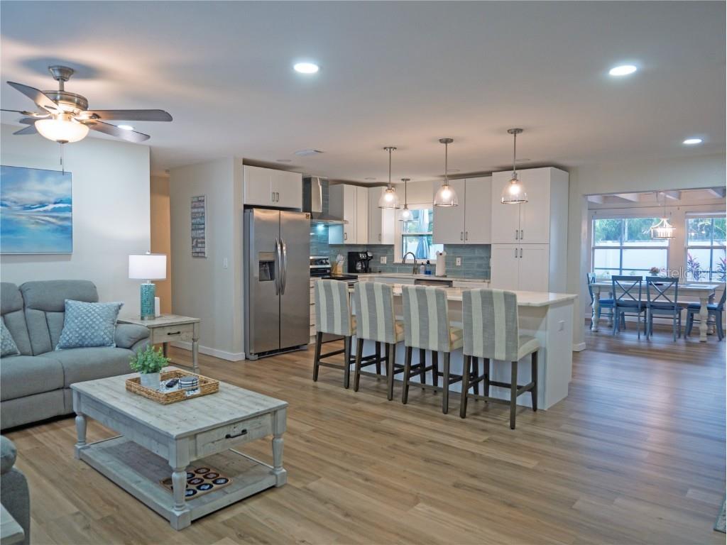 13702 Martinique Drive Seminole FL 33776 TB8428069 image4