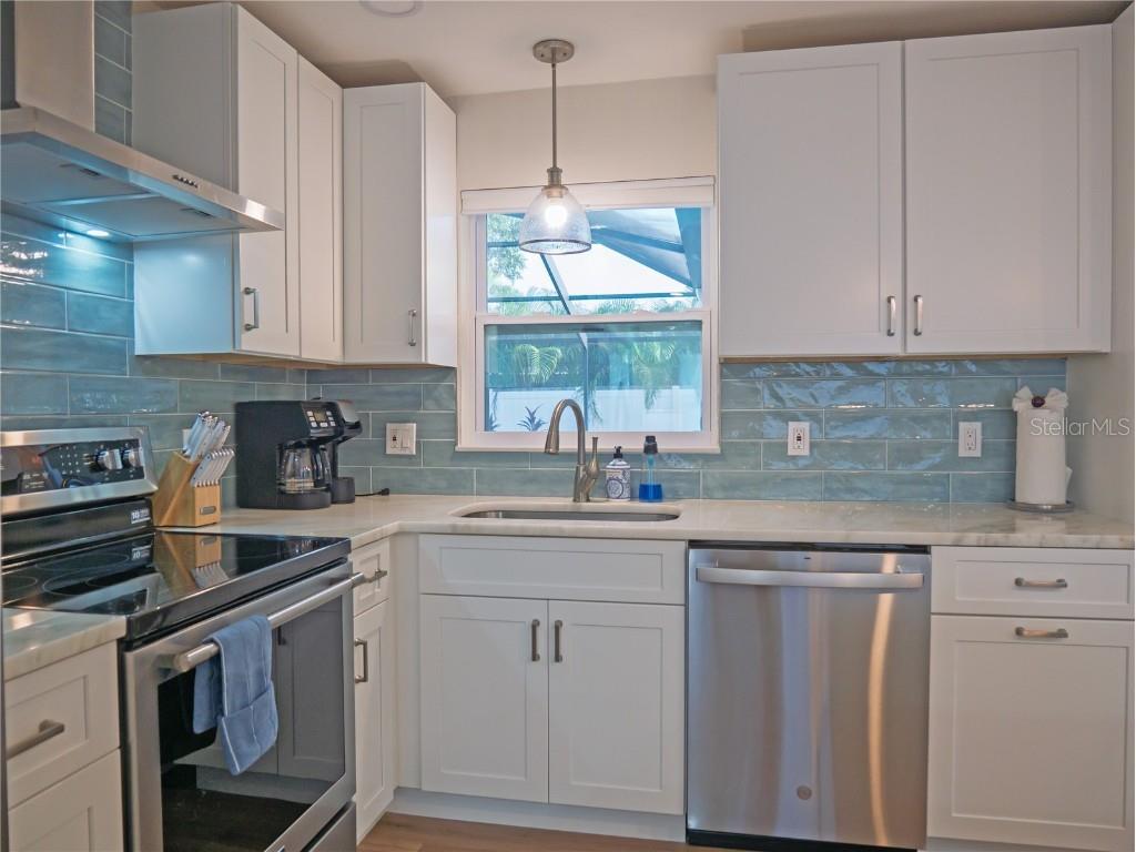 13702 Martinique Drive Seminole FL 33776 TB8428069 image7