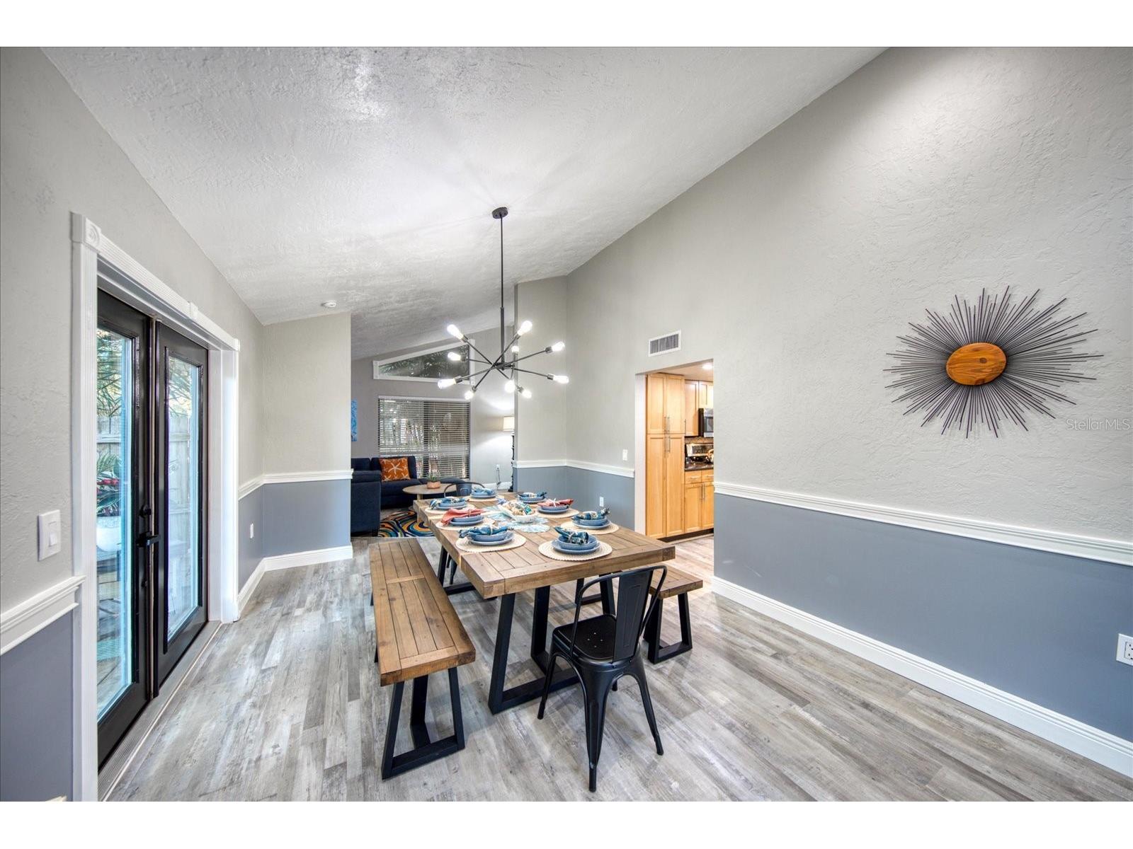 13703 Oak Forest Boulevard N Seminole FL 33776 TB8485534 image8