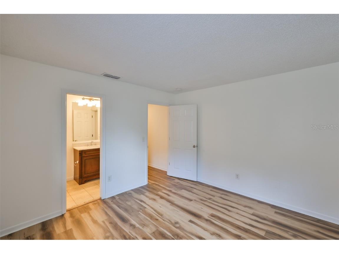 13703 Sweetwater Cove Place Tampa FL 33613 TB8382684 image27