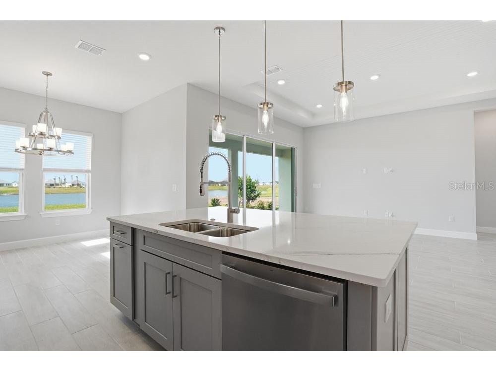 13705 Iona Avenue Palmetto FL 34221 TB8425432 image6