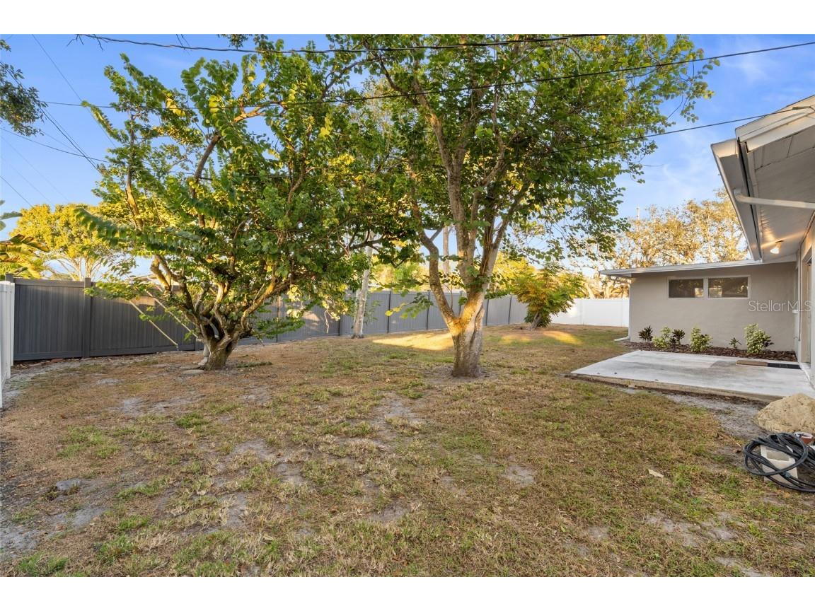 13705 Jamaica Drive Seminole FL 33776 TB8446173 image27