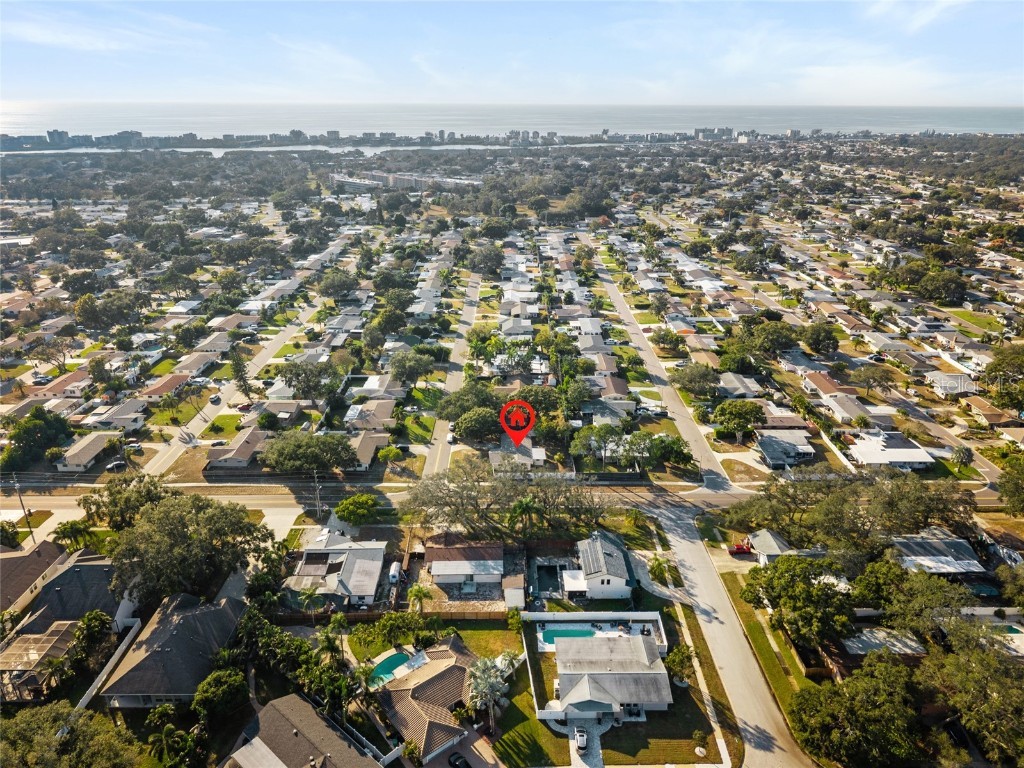 13705 Jamaica Drive Seminole FL 33776 TB8446173 image37