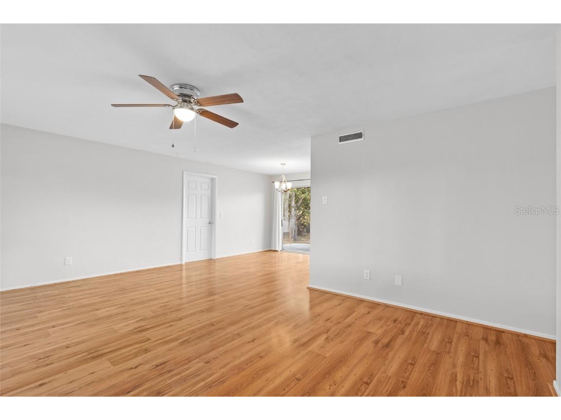 13705 Jamaica Drive Seminole FL 33776 TB8446173 image4