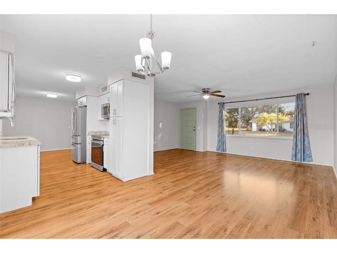 13705 Jamaica Drive Seminole FL 33776 TB8446173 image7