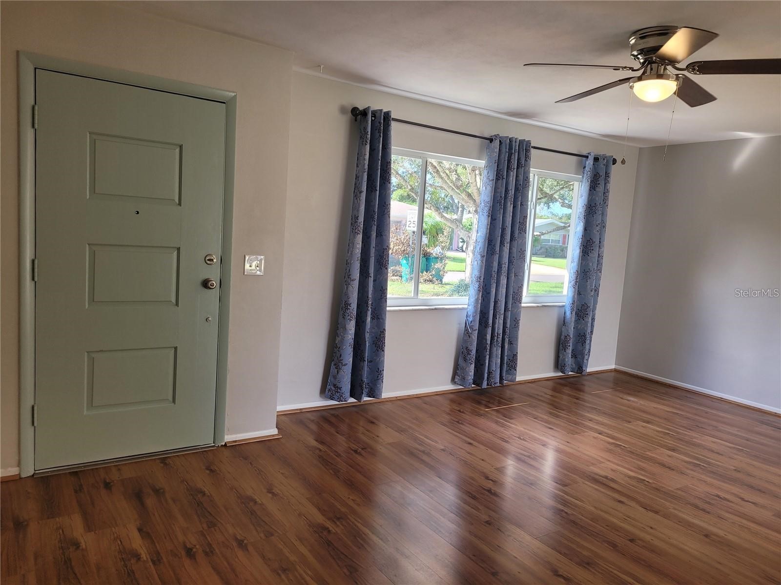 13705 Jamaica Drive Seminole FL 33776 TB8471157 image3