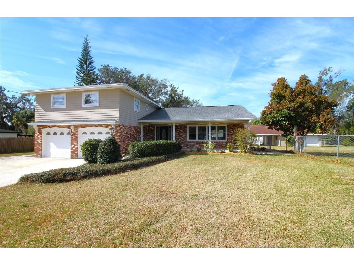 13705 Meadow Oaks Drive Dover FL 33527 T3424414 image1