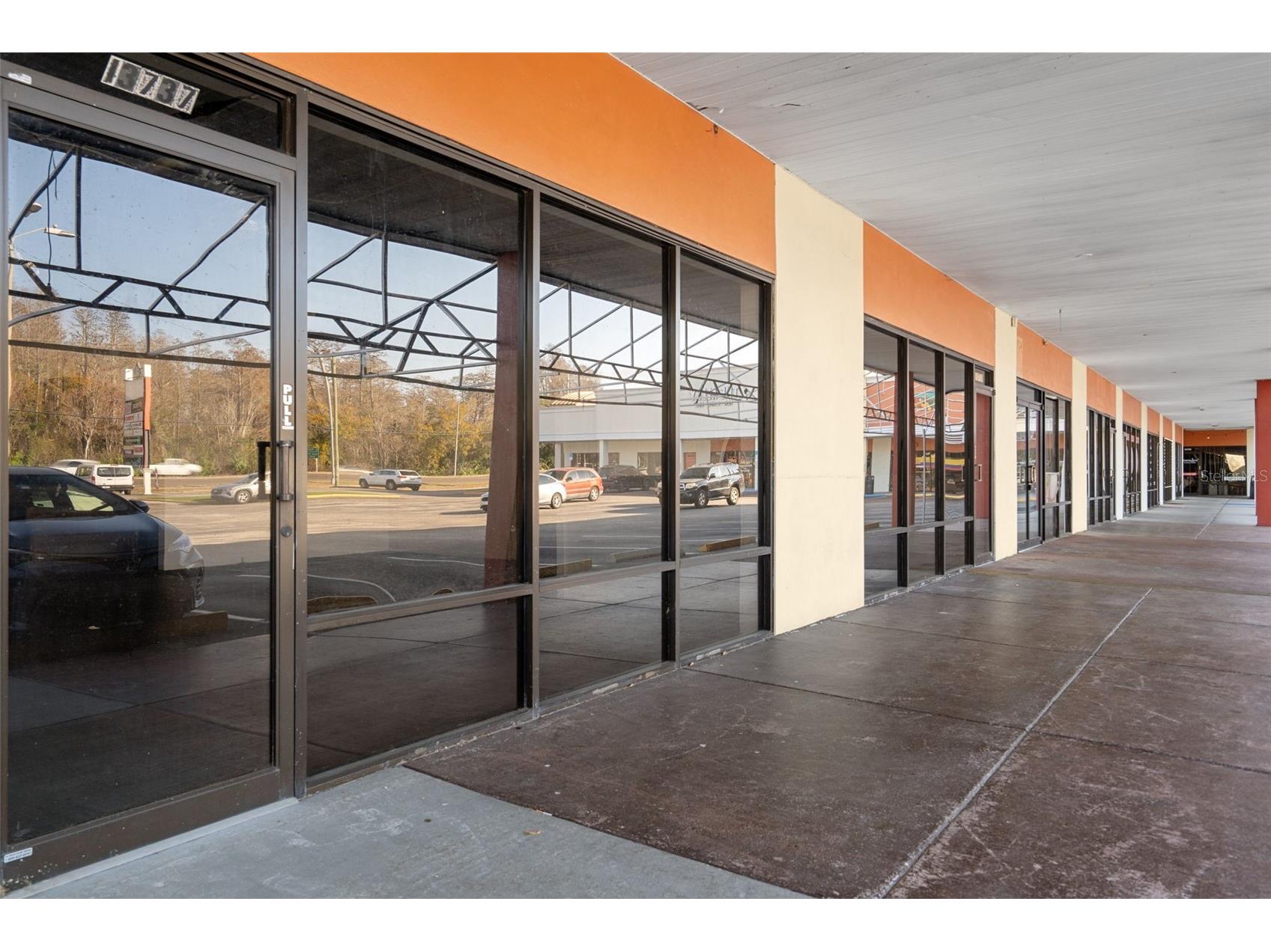 13705 N Dale Mabry Highway Tampa FL 33618 TB8486222 image10