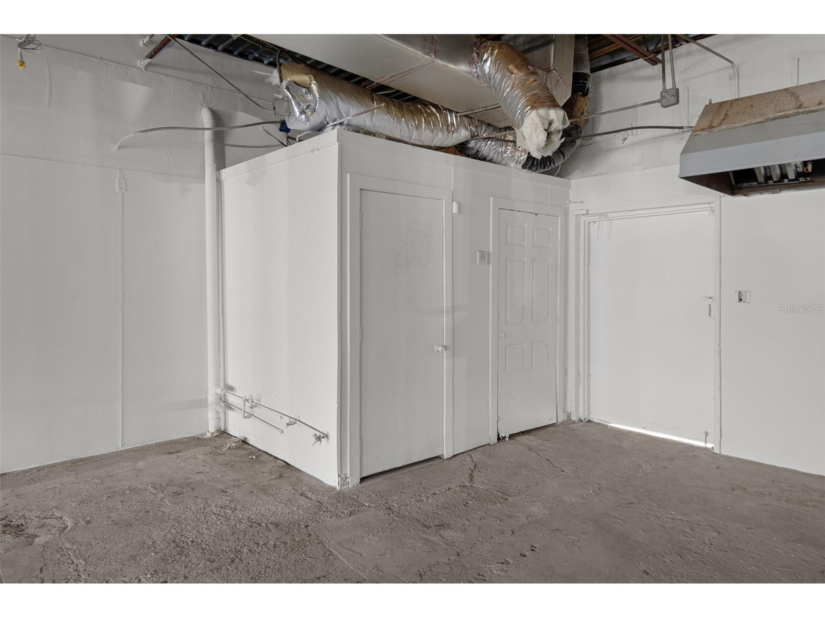 13705 N Dale Mabry Highway Tampa FL 33618 TB8486222 image22