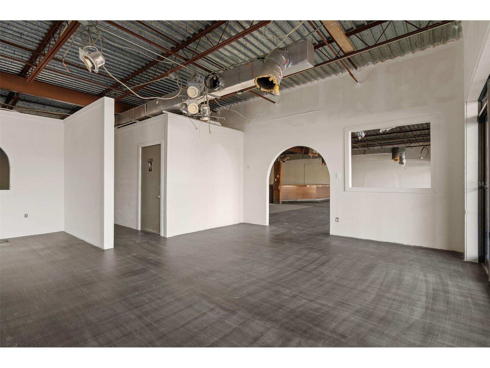 13705 N Dale Mabry Highway Tampa FL 33618 TB8486222 image27