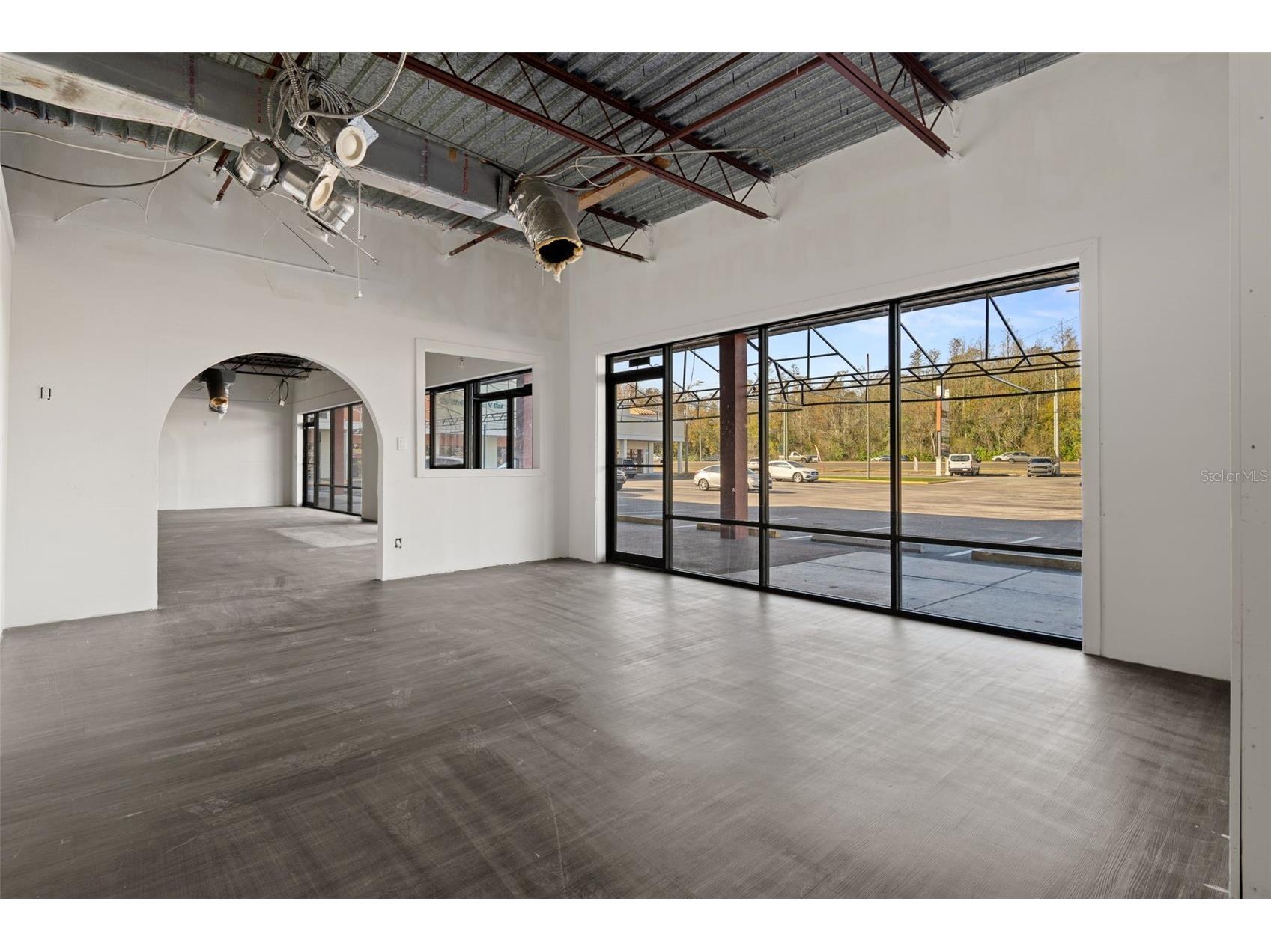 13705 N Dale Mabry Highway Tampa FL 33618 TB8486222 image32