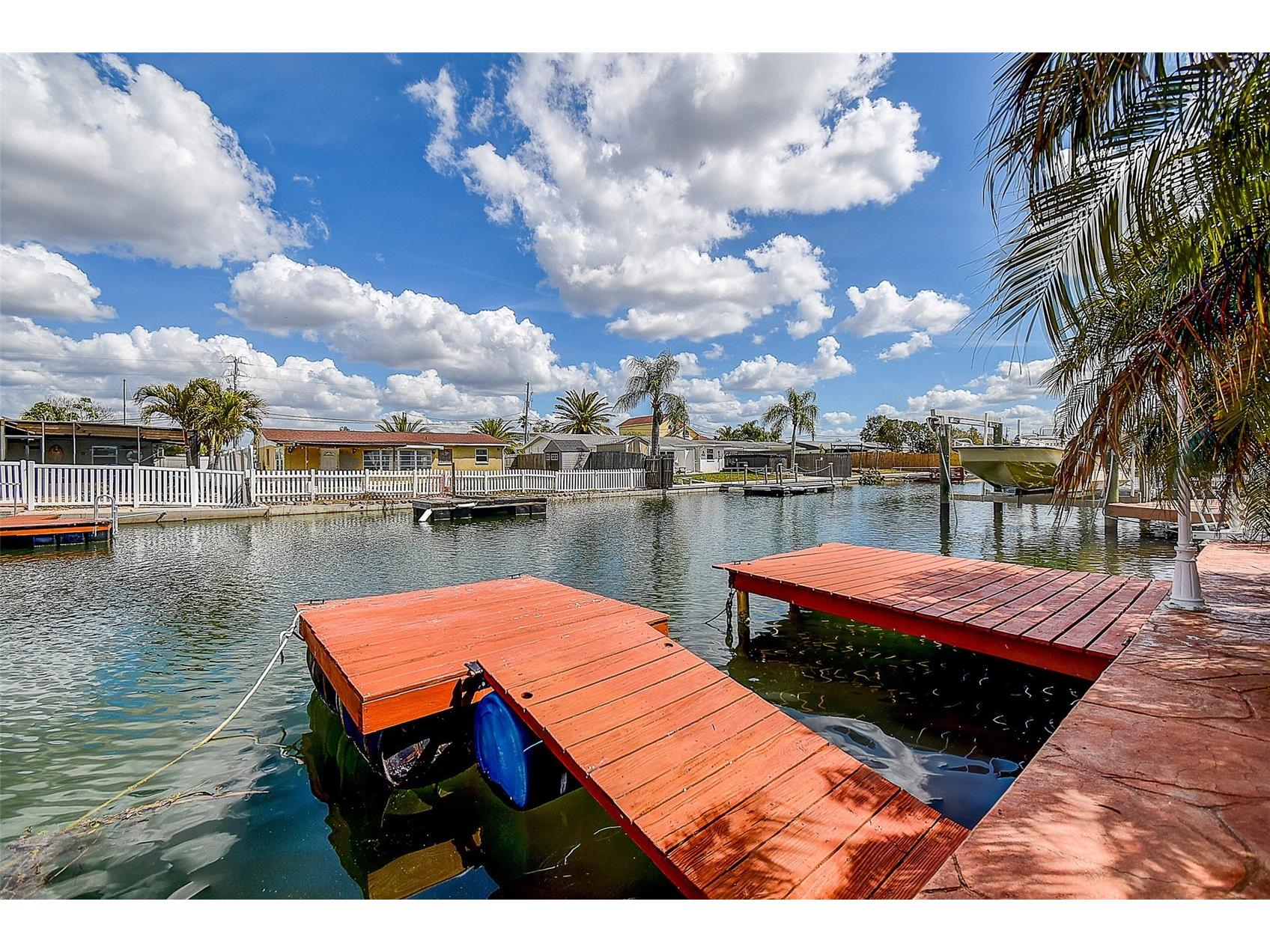 13706 Britton Drive Hudson FL 34667 TB8483585 image4