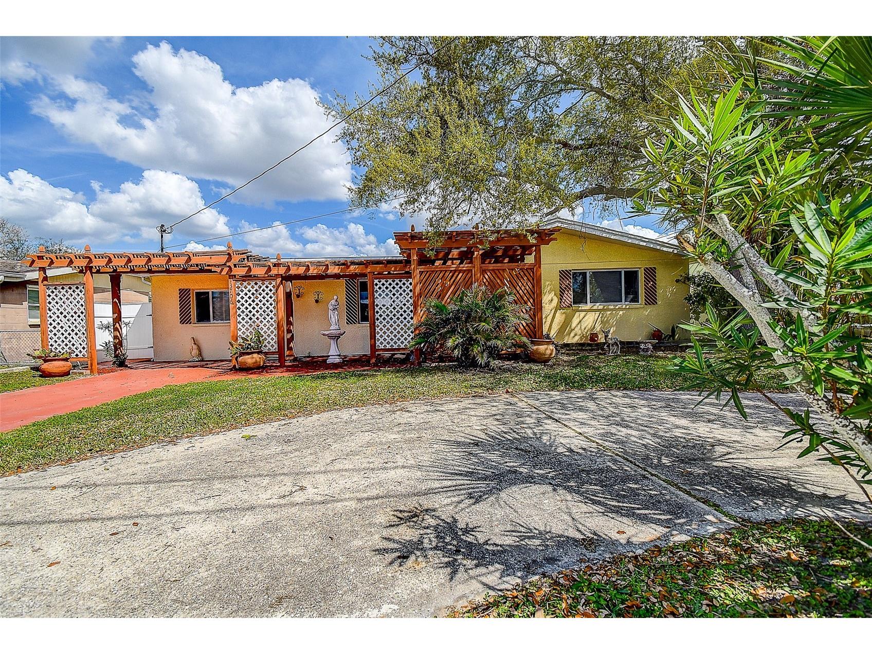 13706 Britton Drive Hudson FL 34667 TB8483585 image43