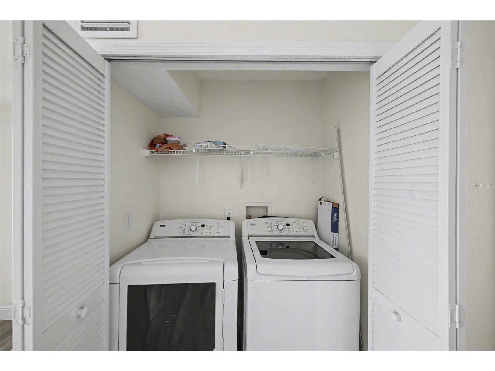 13708 Orange Sunset Drive Tampa FL 33618 TB8495786 image25