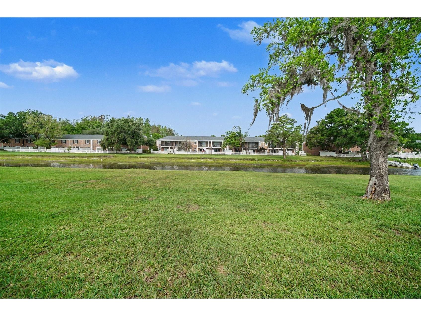 13708 Orange Sunset Drive Tampa FL 33618 TB8495786 image29